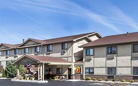 Super 8 By Wyndham Ottawa Starved Rock